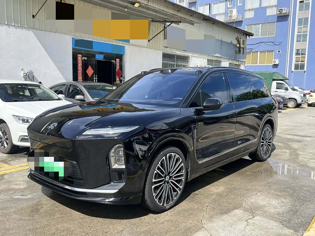 NIO ES8, 2025 1