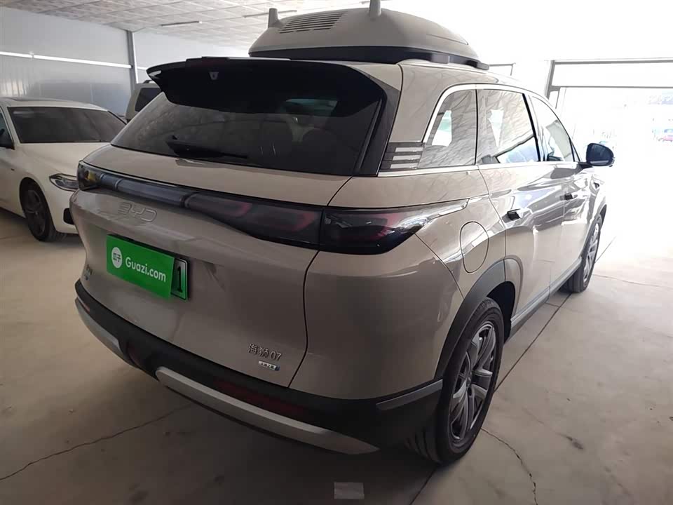 BYD Sea Lion 07 DM-i