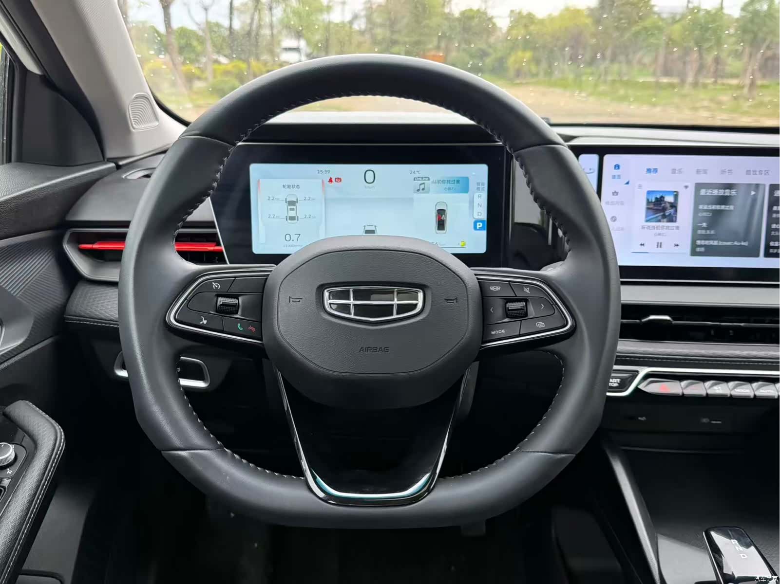 Geely Binray, 2025 16