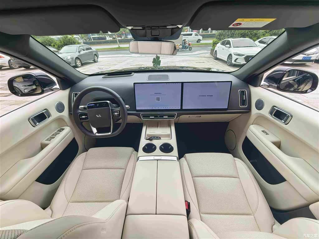 Li Auto L6, 2025 все фото