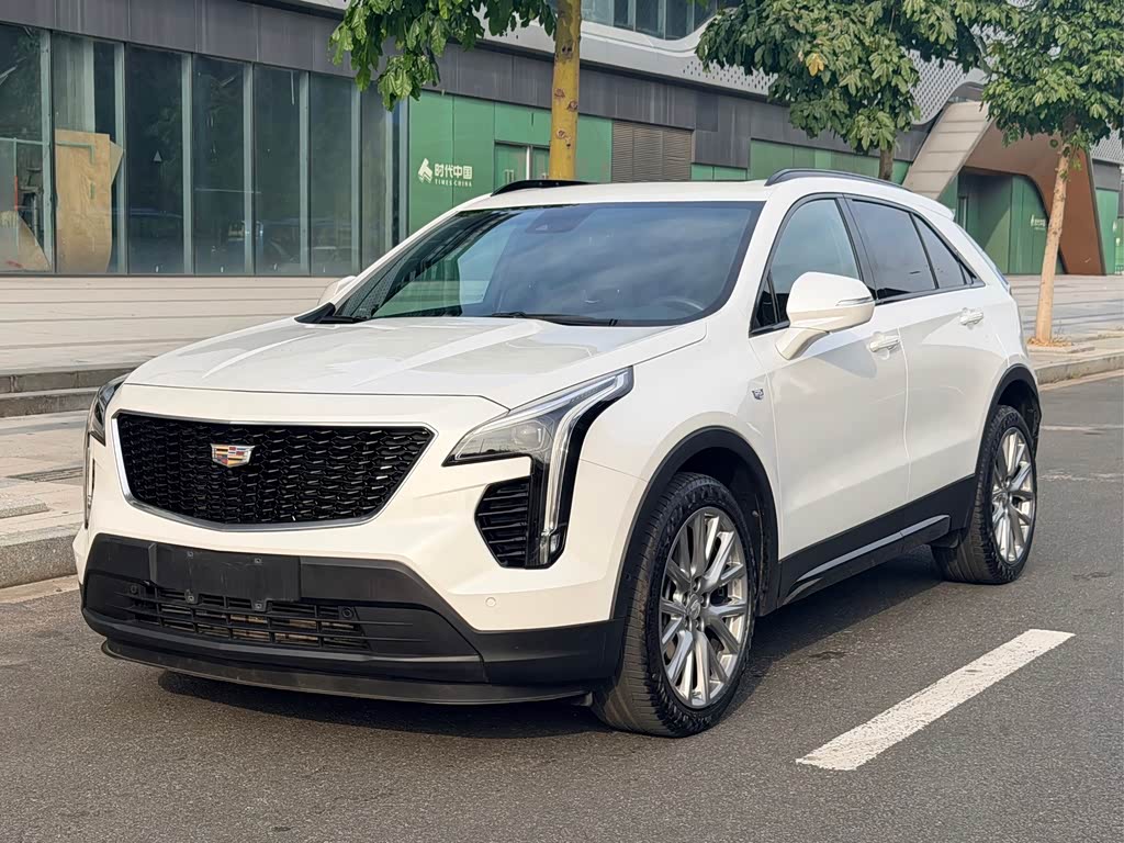 Cadillac XT4