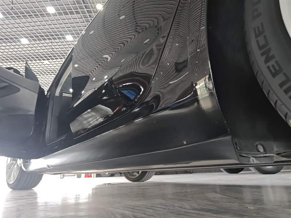 Tesla Model 3 Tesla Model 3