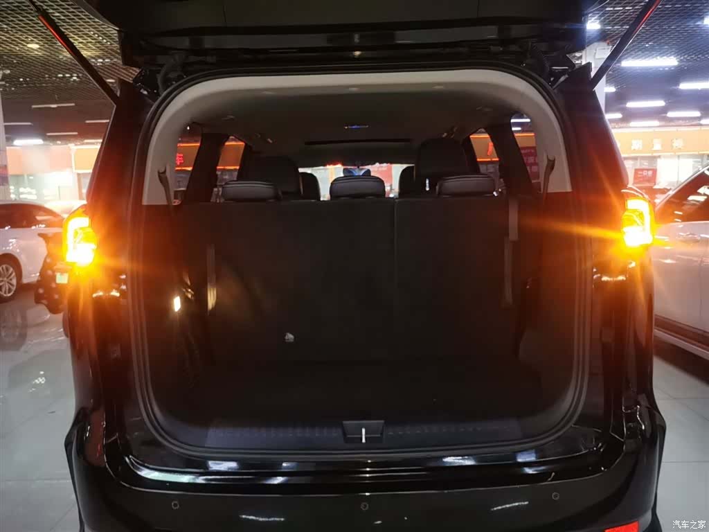 Maxus G50, 2023 19