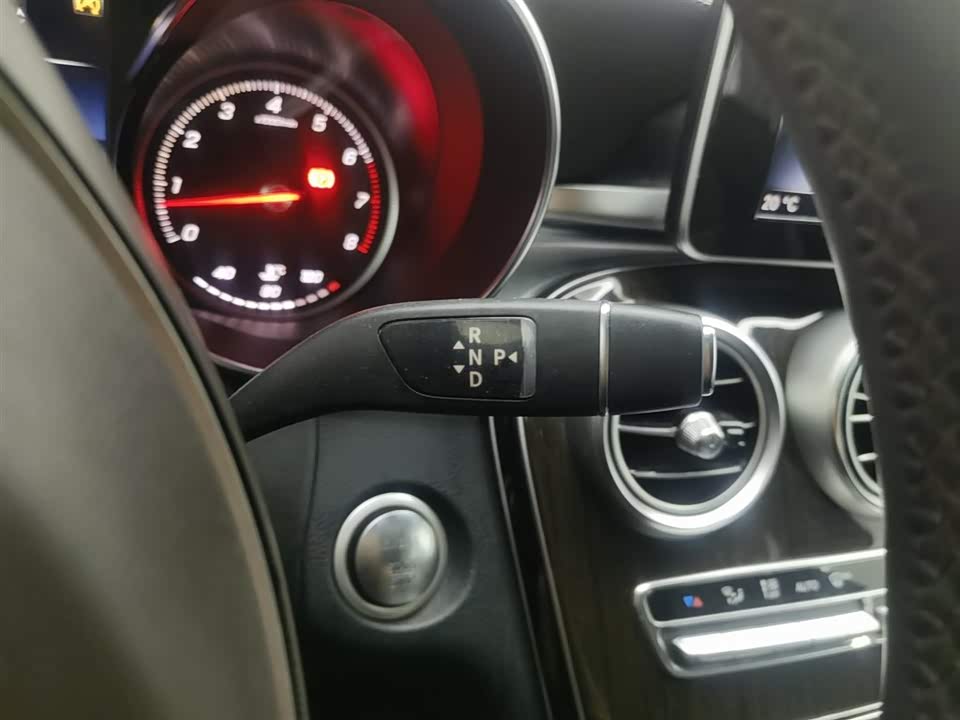 Mercedes-Benz GLC Mercedes-Benz GLC