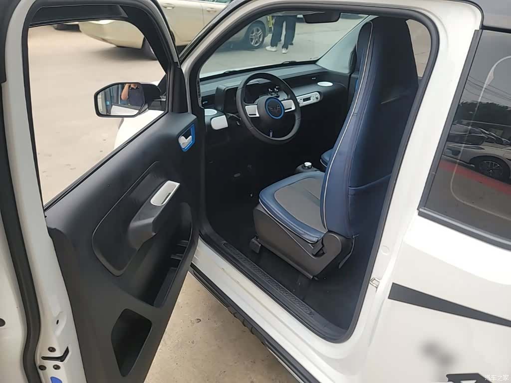Wuling MINIEV, 2022 16