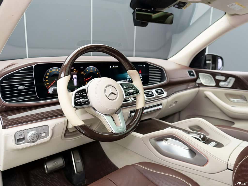 Maybach GLS, 2022 8