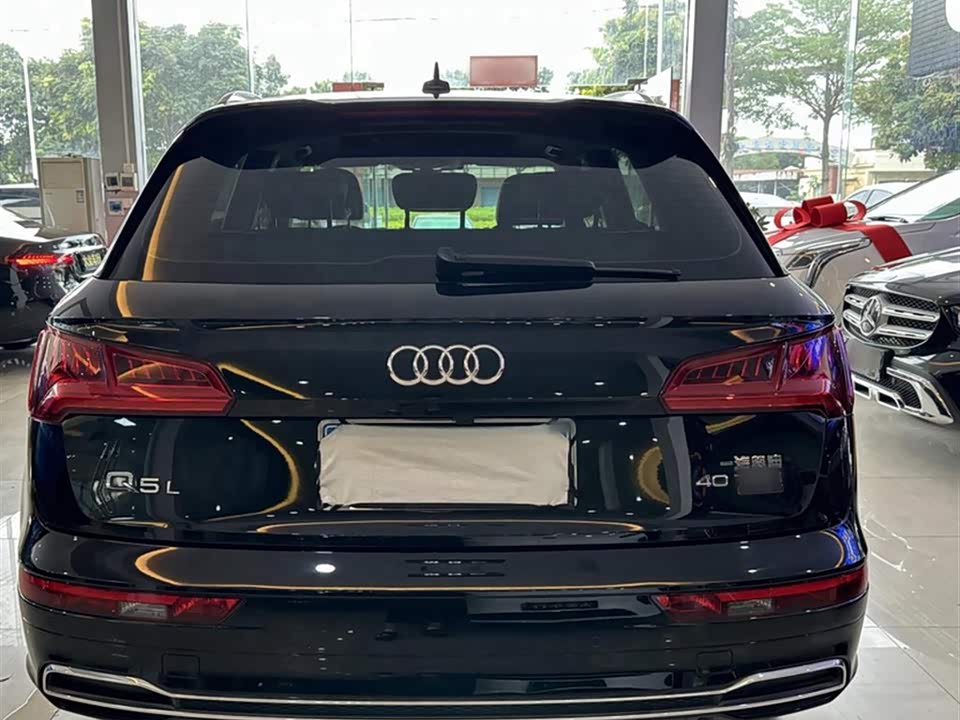 Audi Q5L Audi Q5L