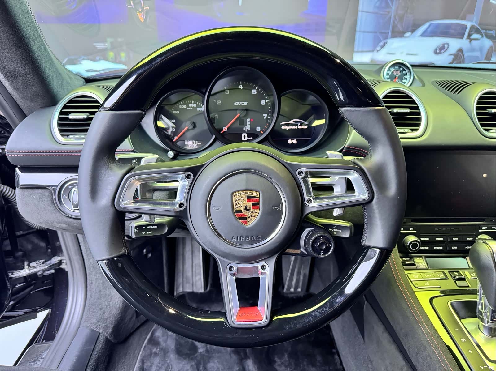Porsche Cayman, 2021 7