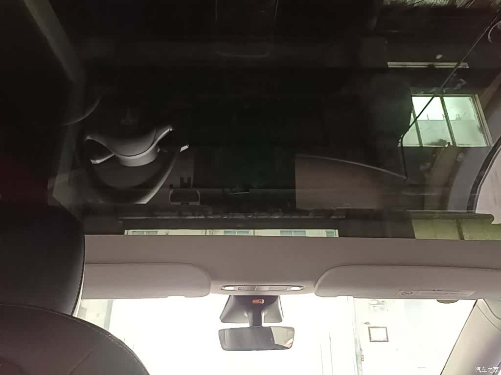 Tesla Model Y, 2021 18