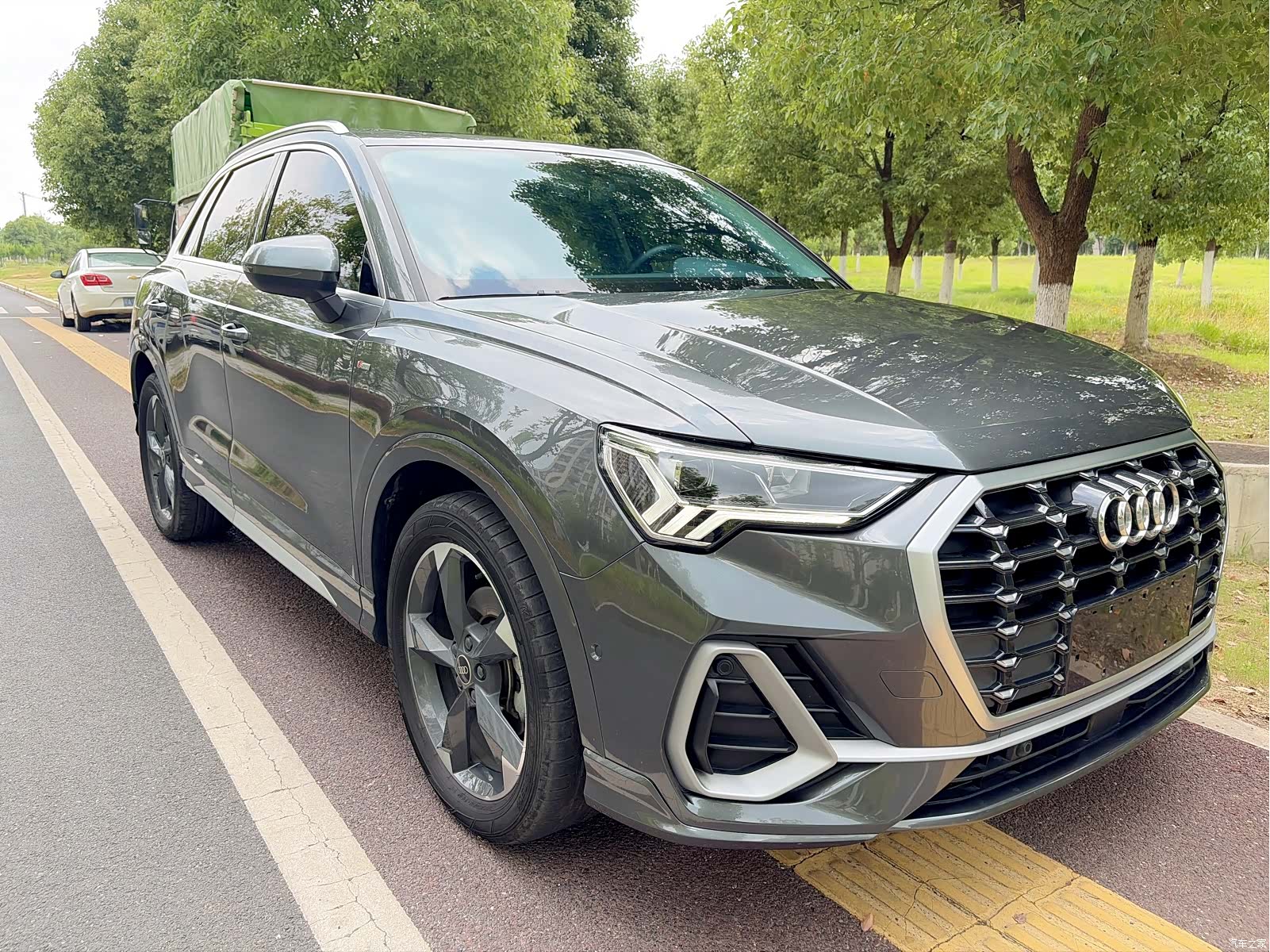 Audi Q3, 2023 3