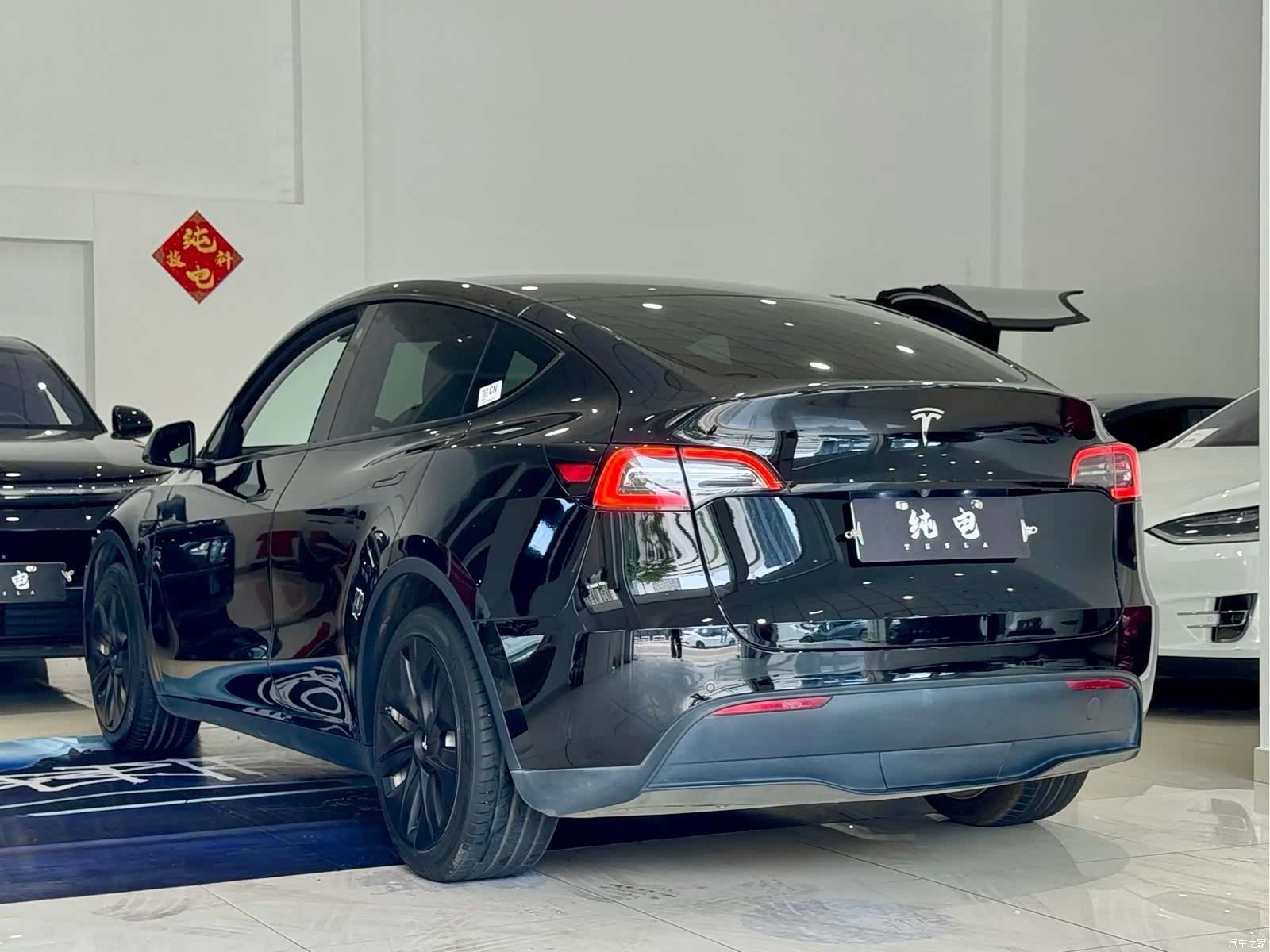 Tesla Model Y, 2022 13