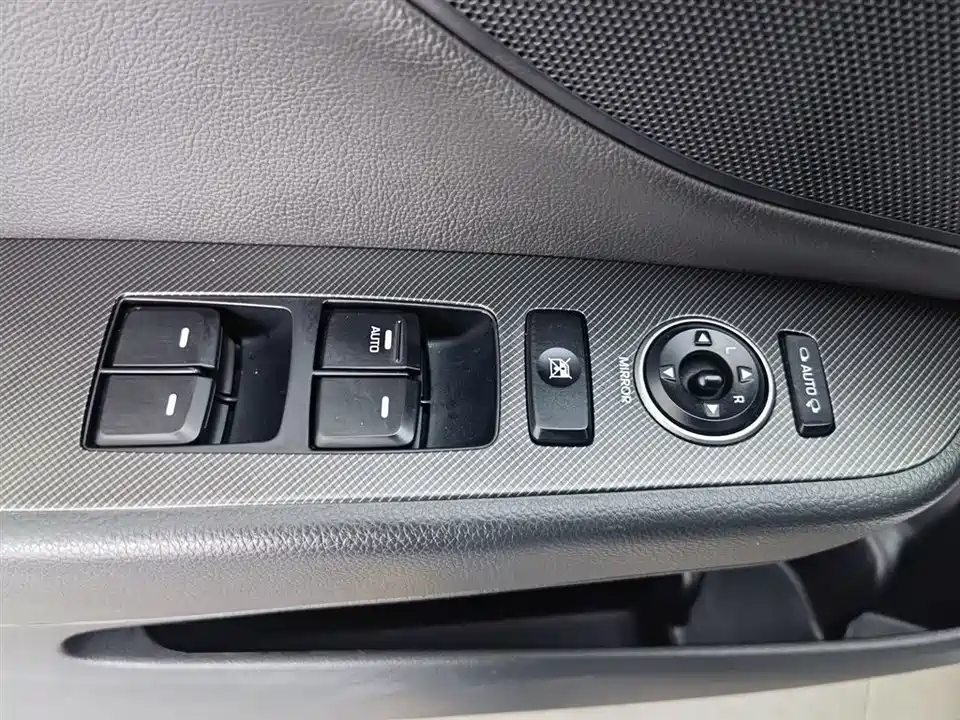 Hyundai Name picture