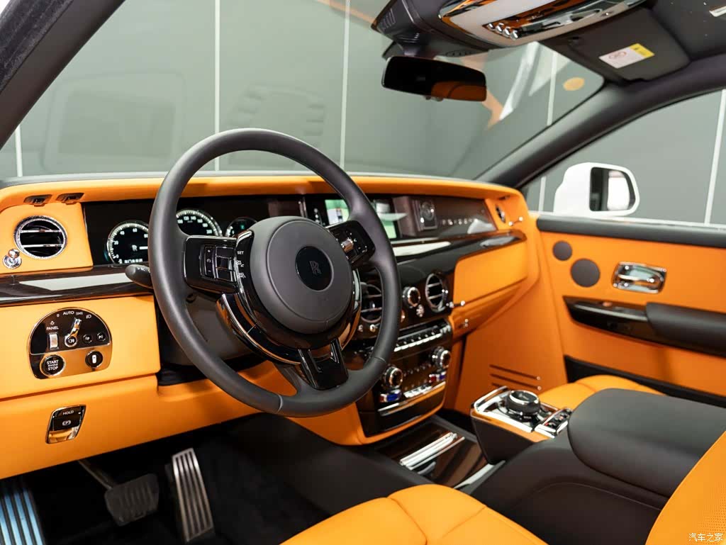 Rolls-Royce Phantom, 2022 10