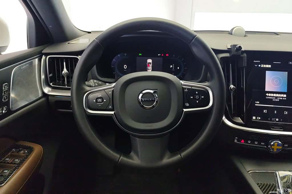 Volvo S60, 2025 15