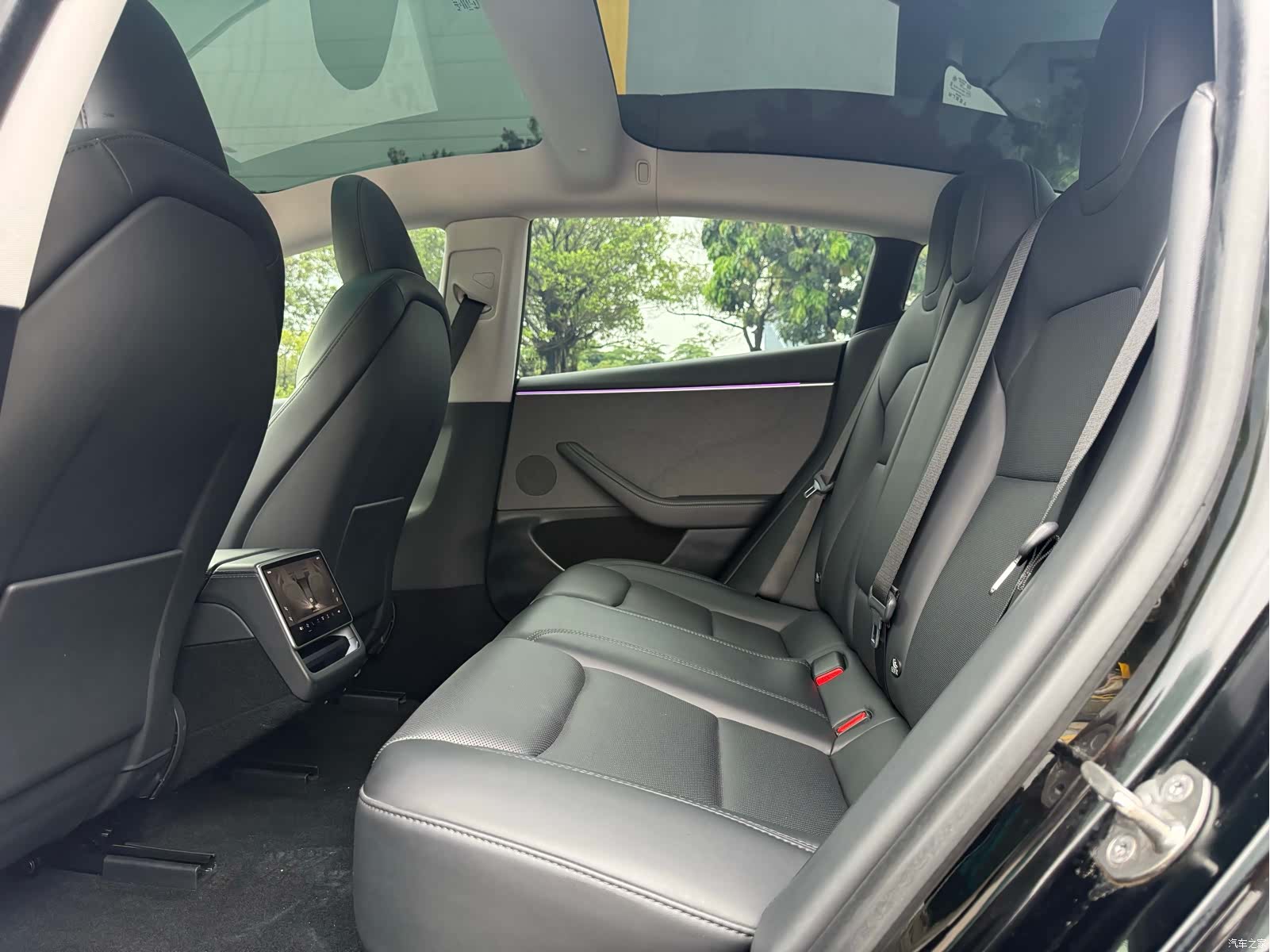 Tesla Model 3, 2024 9