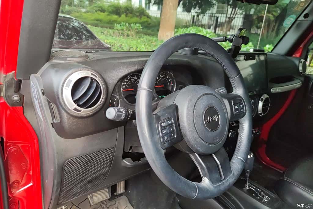 Jeep Wrangler, 2018 12