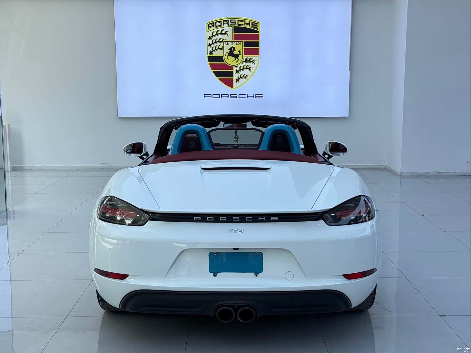 Porsche Boxster, 2019 все фото