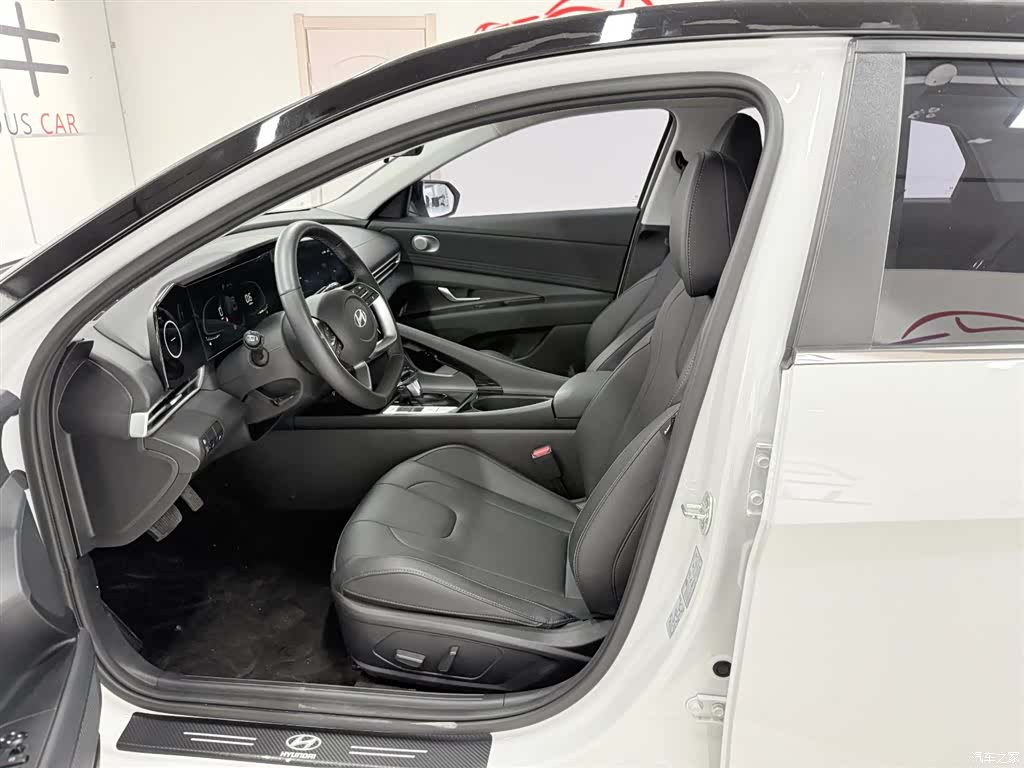 Hyundai Elantra, 2024 7