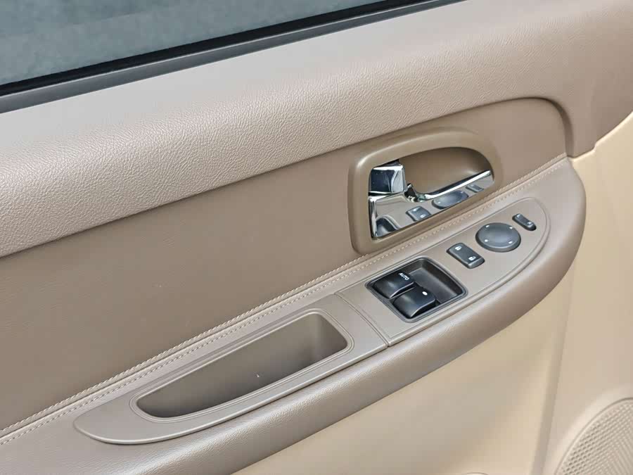 Buick GL8 2014, фото 5