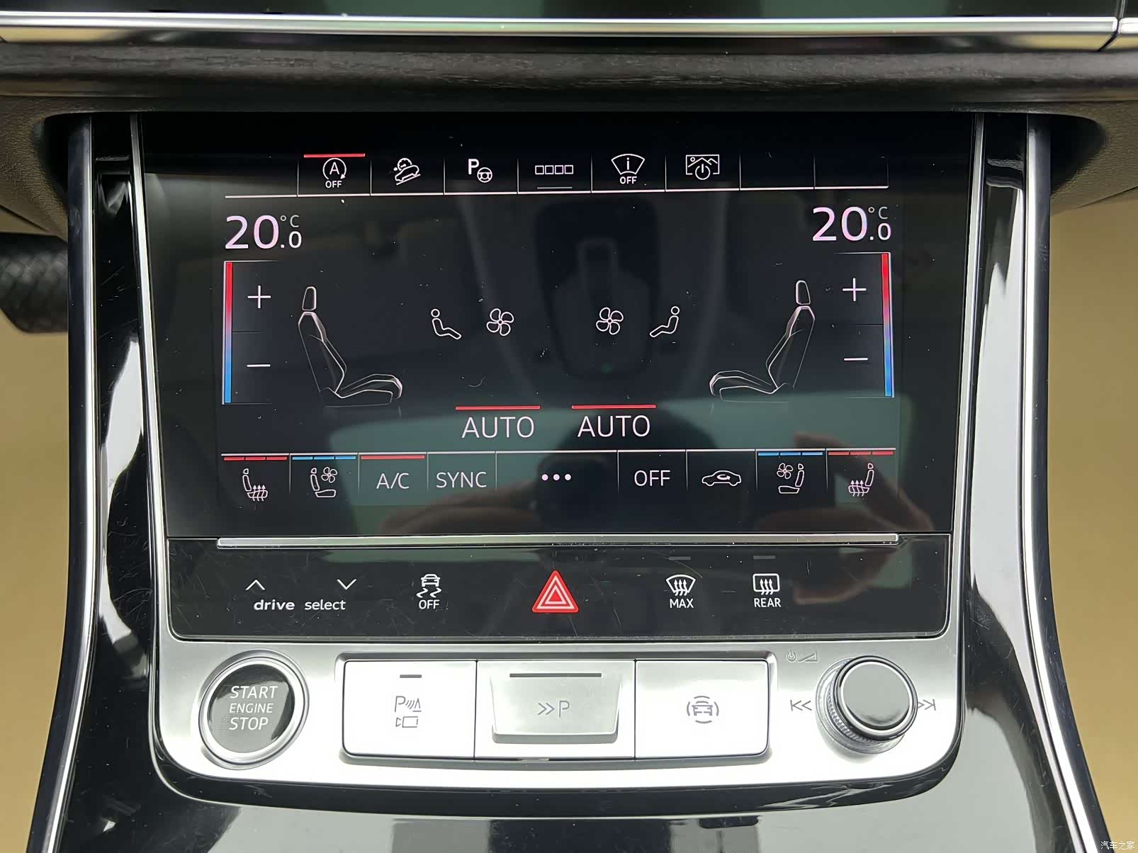 Audi Q8, 2022 26