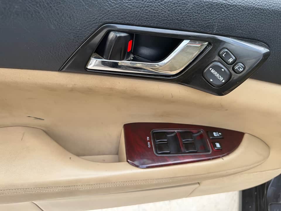 Toyota Reiz Toyota Reiz