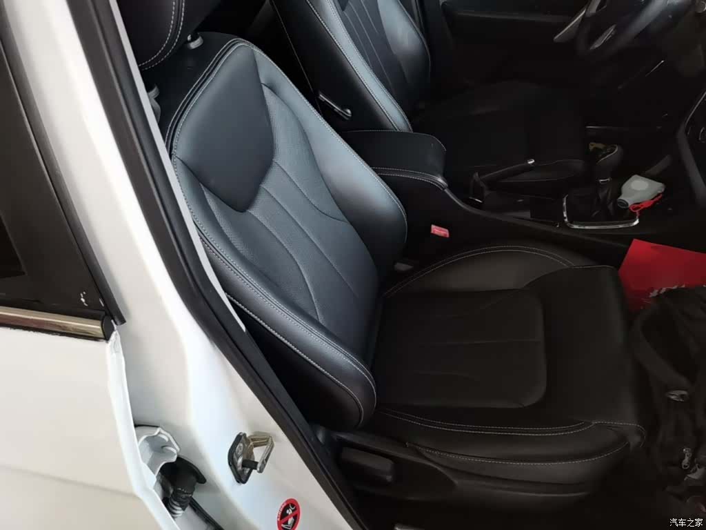 Geely Emgrand, 2016 25