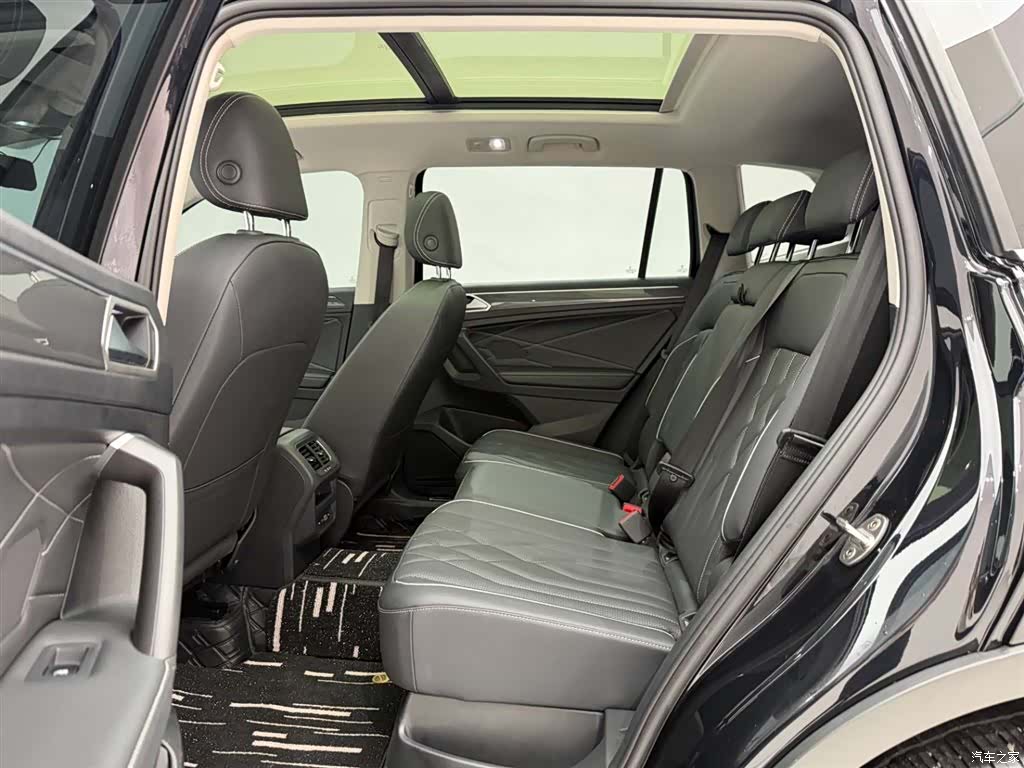 Volkswagen Tiguan L, 2024 17