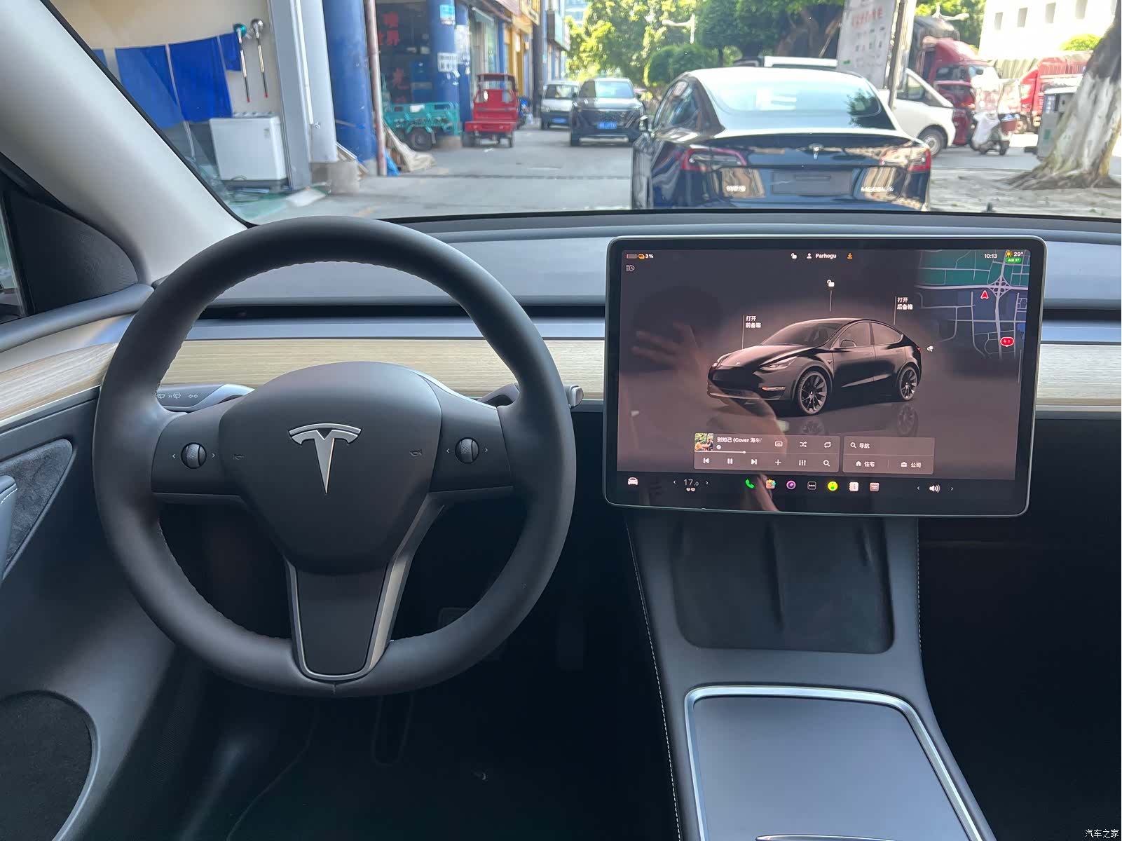 Tesla Model Y, 2022 12