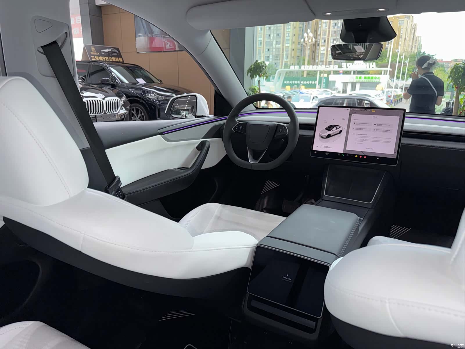 Tesla Model Y, 2025 6