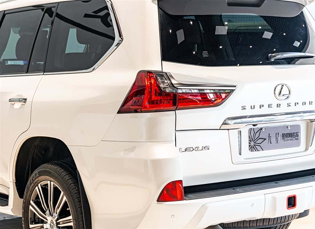 Lexus LX, 2022 19