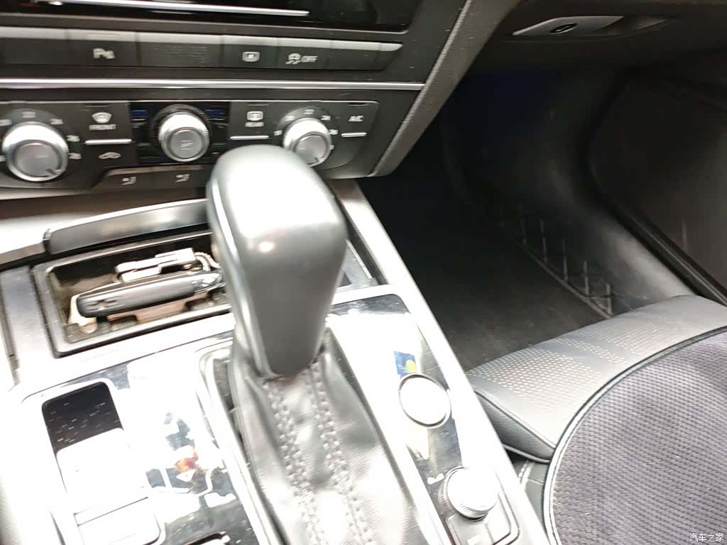 Audi A6L, 2018 7