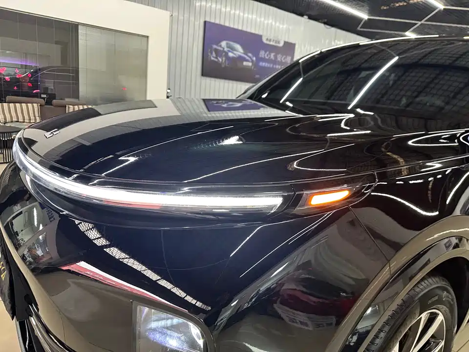 Li Auto Ideal L8
