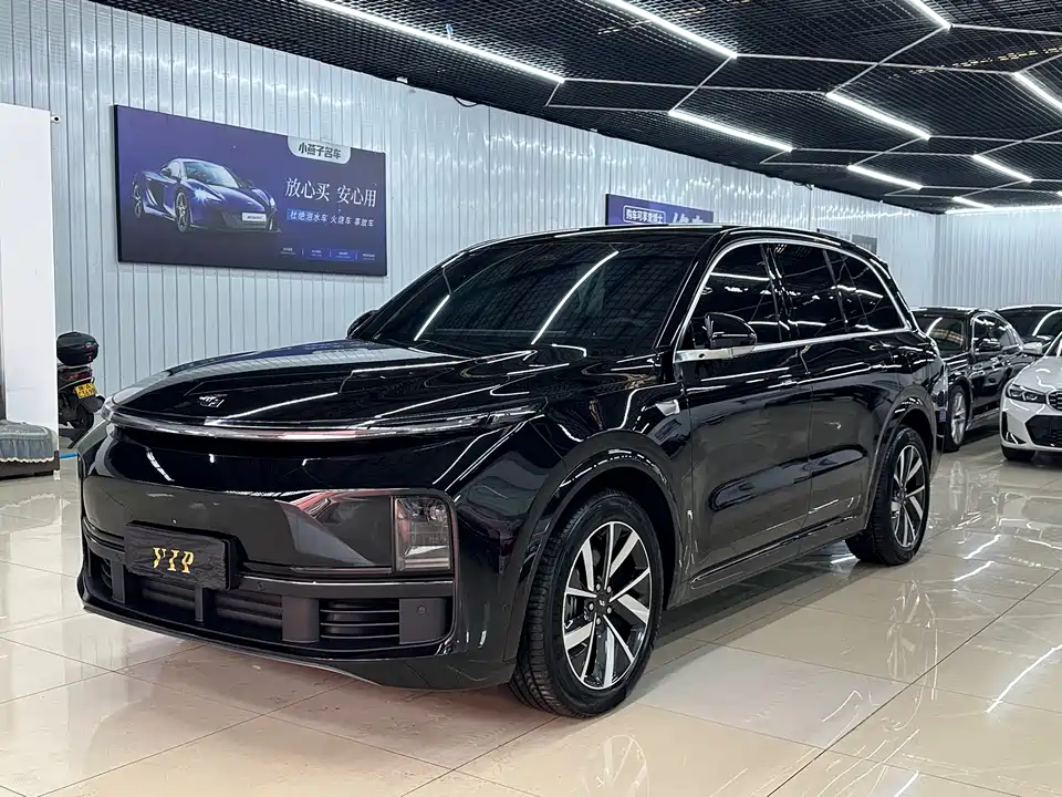 Li Auto Ideal L8