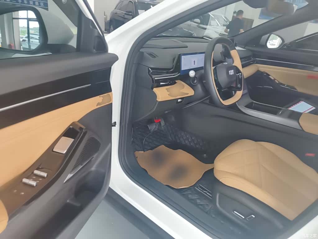 Geely Galaxy L6, 2024 16