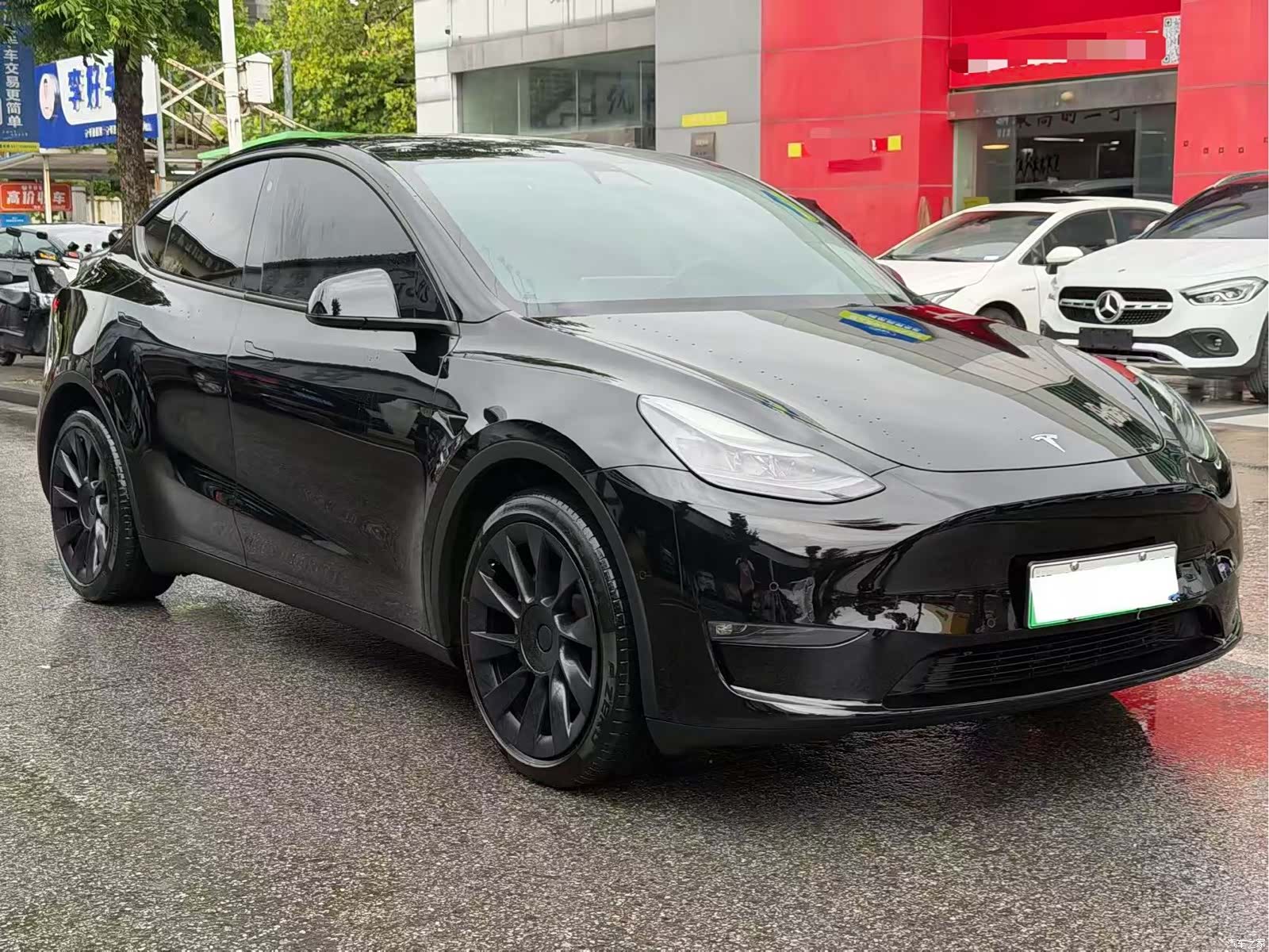 Tesla Model Y, 2022 3