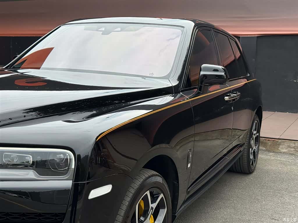 Rolls-Royce Cullinan, 2022 31