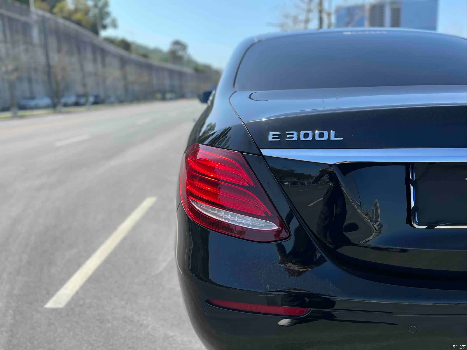 Mercedes-Benz E-Class, 2019 16