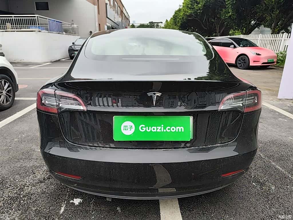 Tesla Model 3, 2020 6