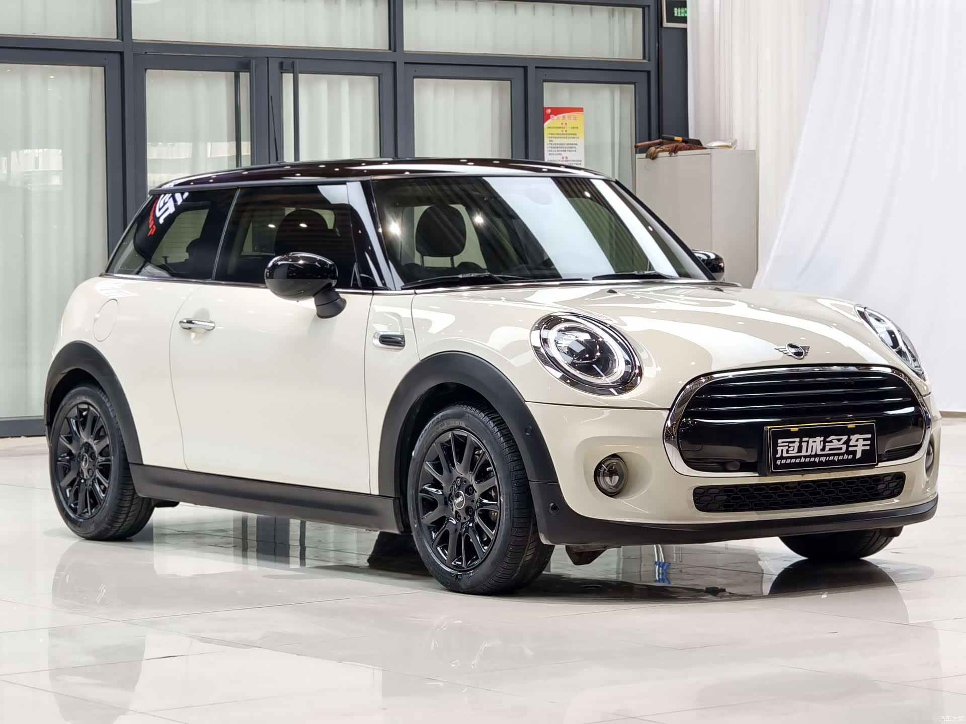 Mini Cooper, 2021 3