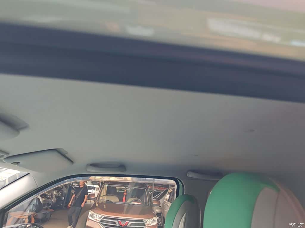 Wuling MINIEV, 2021 18