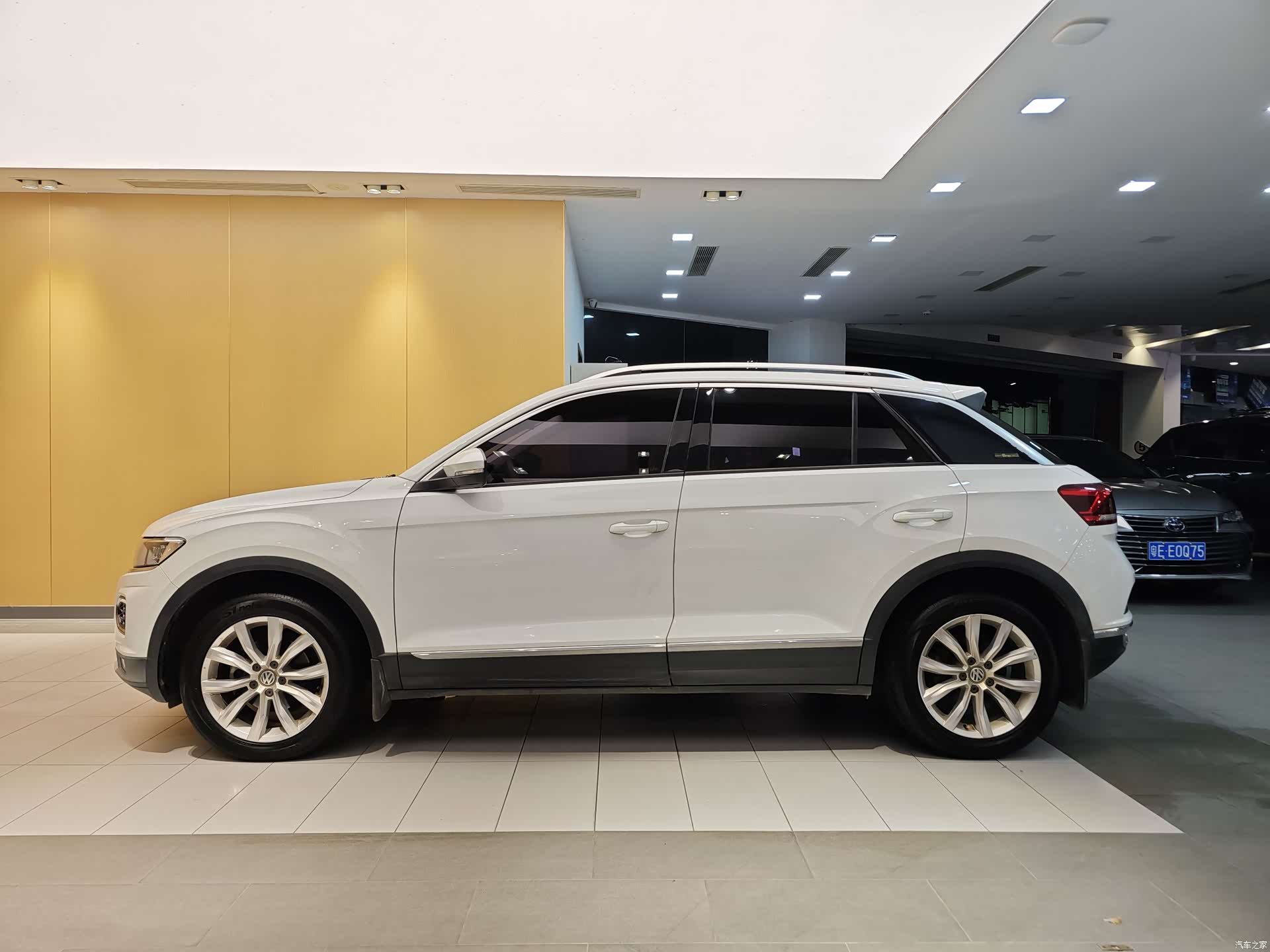 Volkswagen T-ROC, 2020 7
