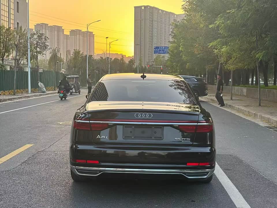 Audi A8