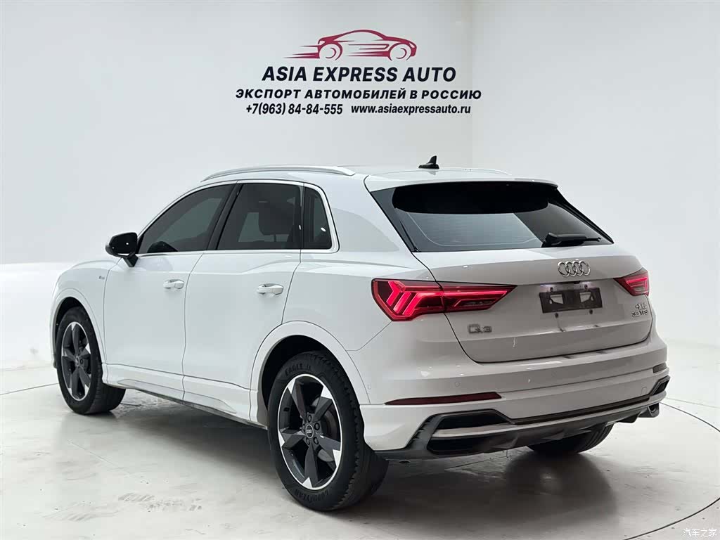 Audi Q3, 2022 4