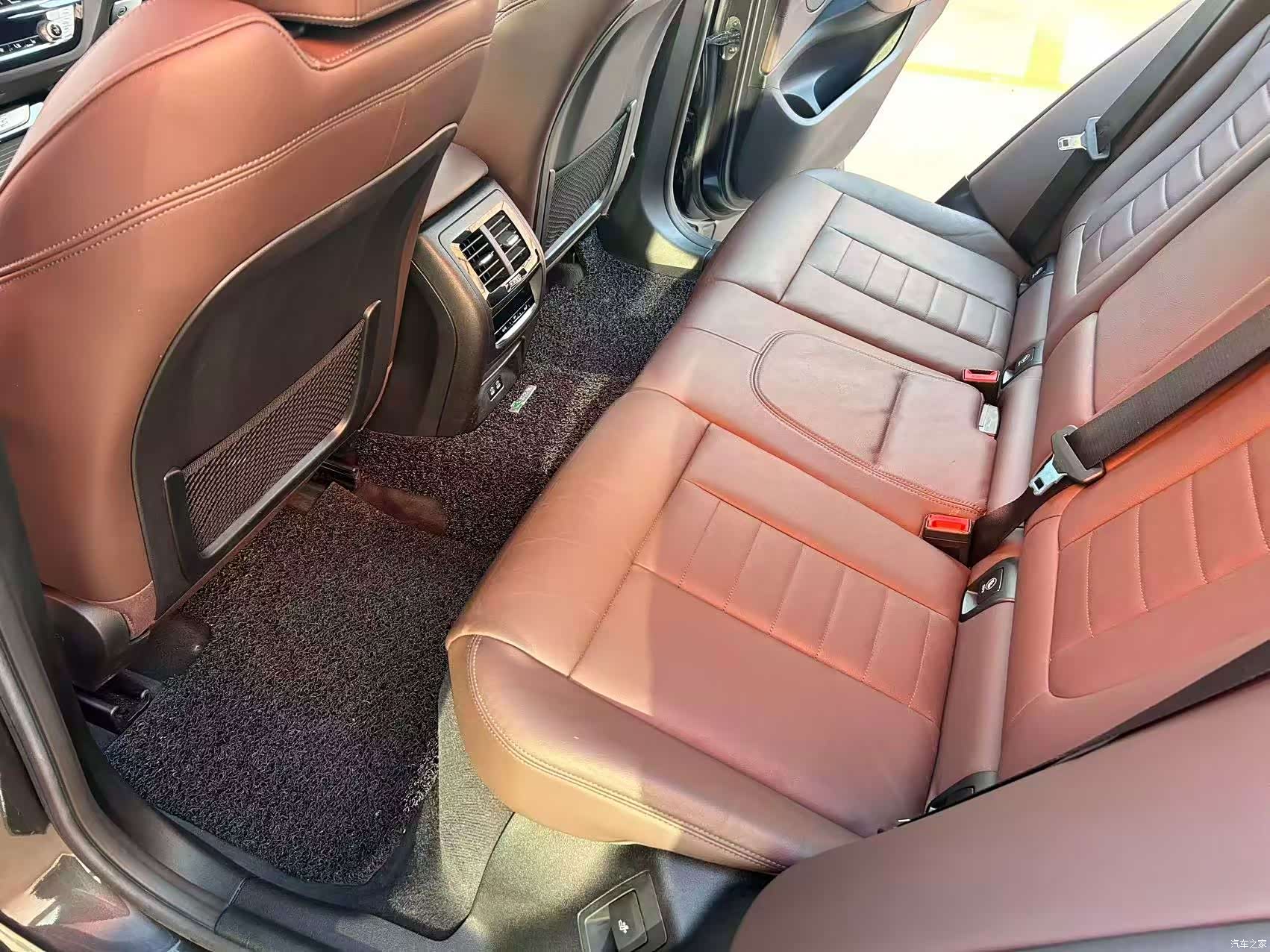 BMW iX3, 2021 8