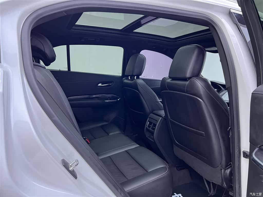 Cadillac XT4, 2019 20