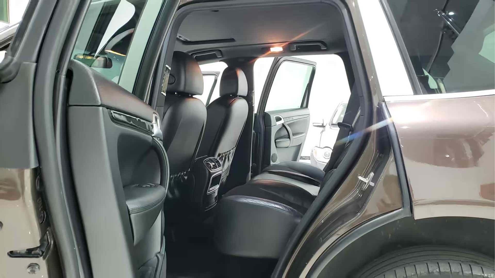 Porsche Cayenne, 2009 9