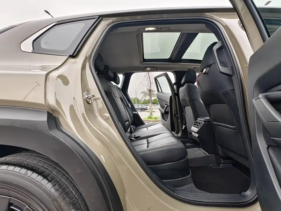 Mazda CX-50 line also