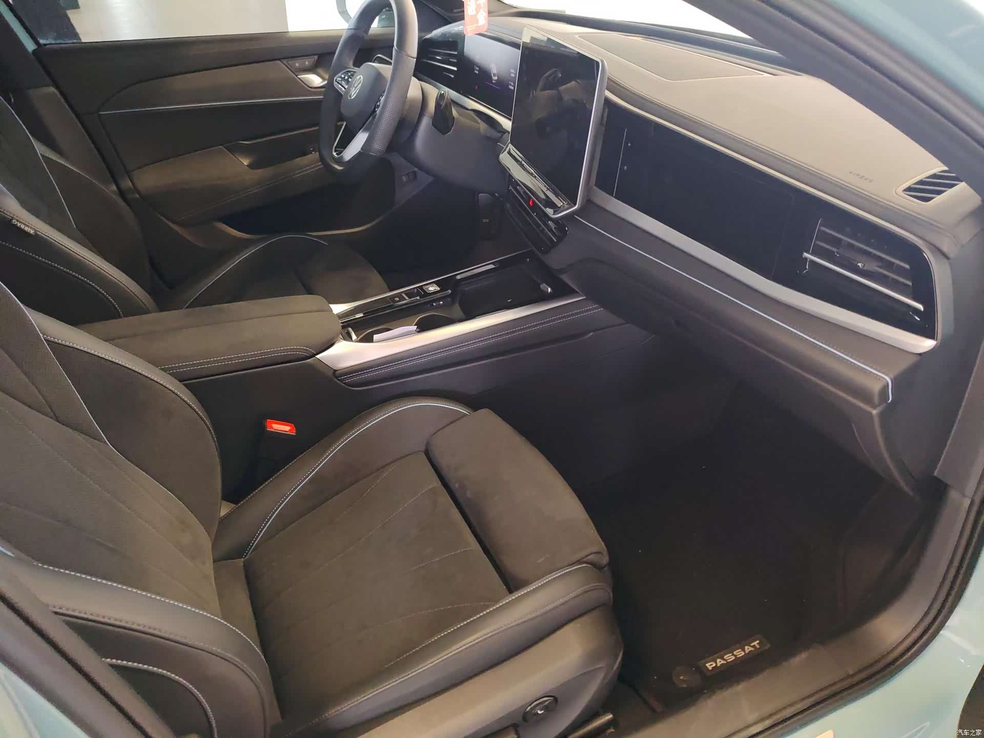 Volkswagen Passat, 2024 32