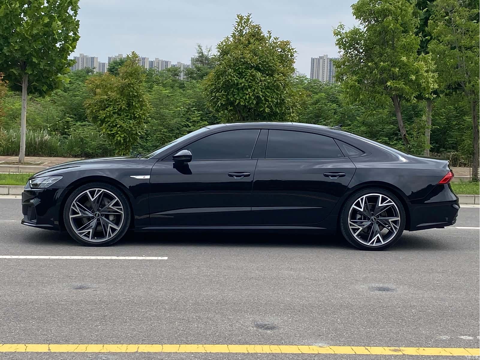 Audi A7L, 2024 4