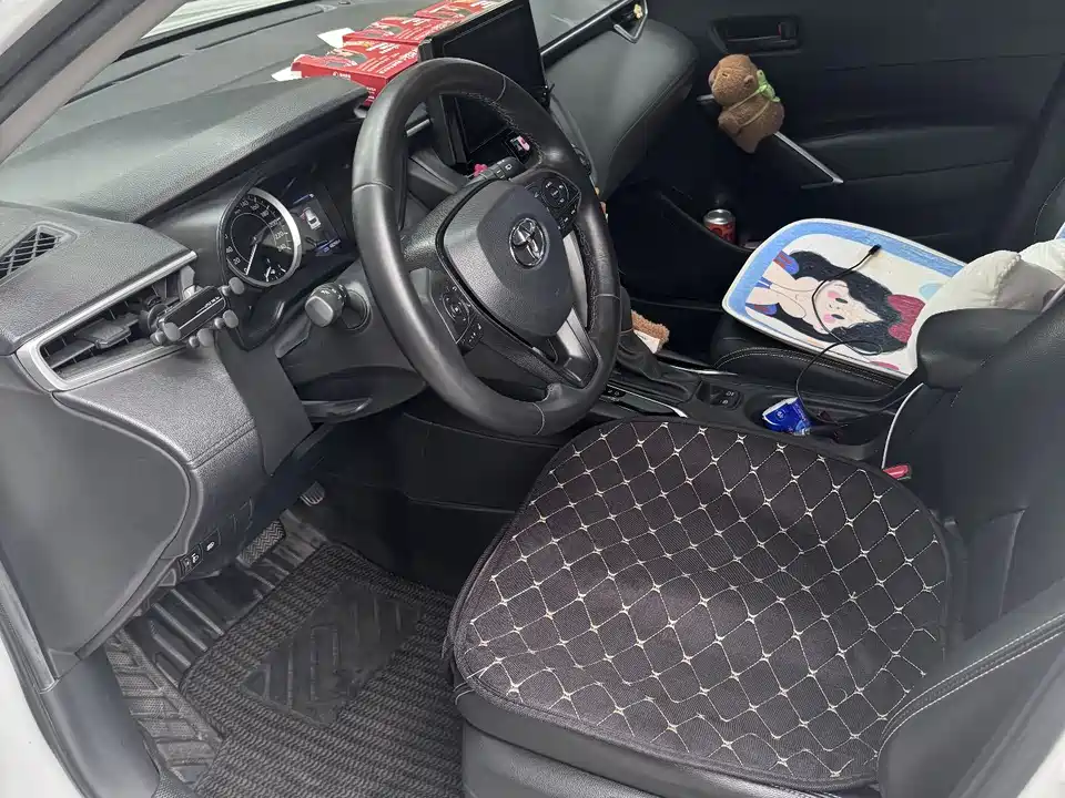 Toyota Corolla Sharp amplifier